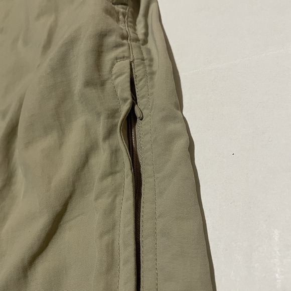 REI Co-Op Adventure Pants Mens 36 X 30 Beige Outdoor Hiking Utility UPF 40+ - Picture 2 of 7
